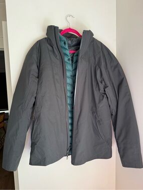 Lululemon Grey Black Shell 3 in 1 Coat with Teal Puffer and Hood